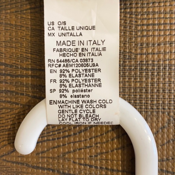 Sexy off the shoulders black dress! NWT - Picture 7 of 7